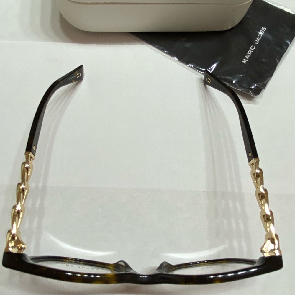 Brand New Marc Jacobs Glasses. - Picture 3 of 5